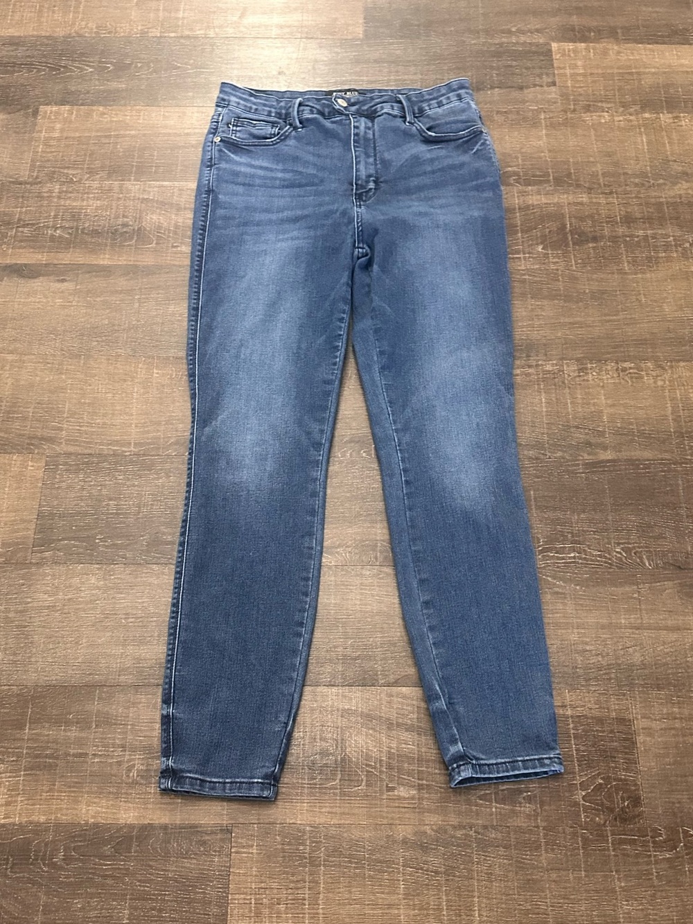 Judy Blue Lucy High Rise Tummy Control Medium Blue Denim Skinny Fit Size 13/31